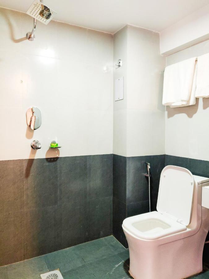 Hotel Central Bhatgoan Buitenkant foto